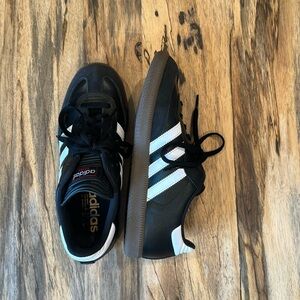 Adidas Samba size W9